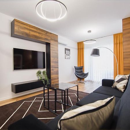 Chocolate Delight At West Residence Oradea Exteriér fotografie