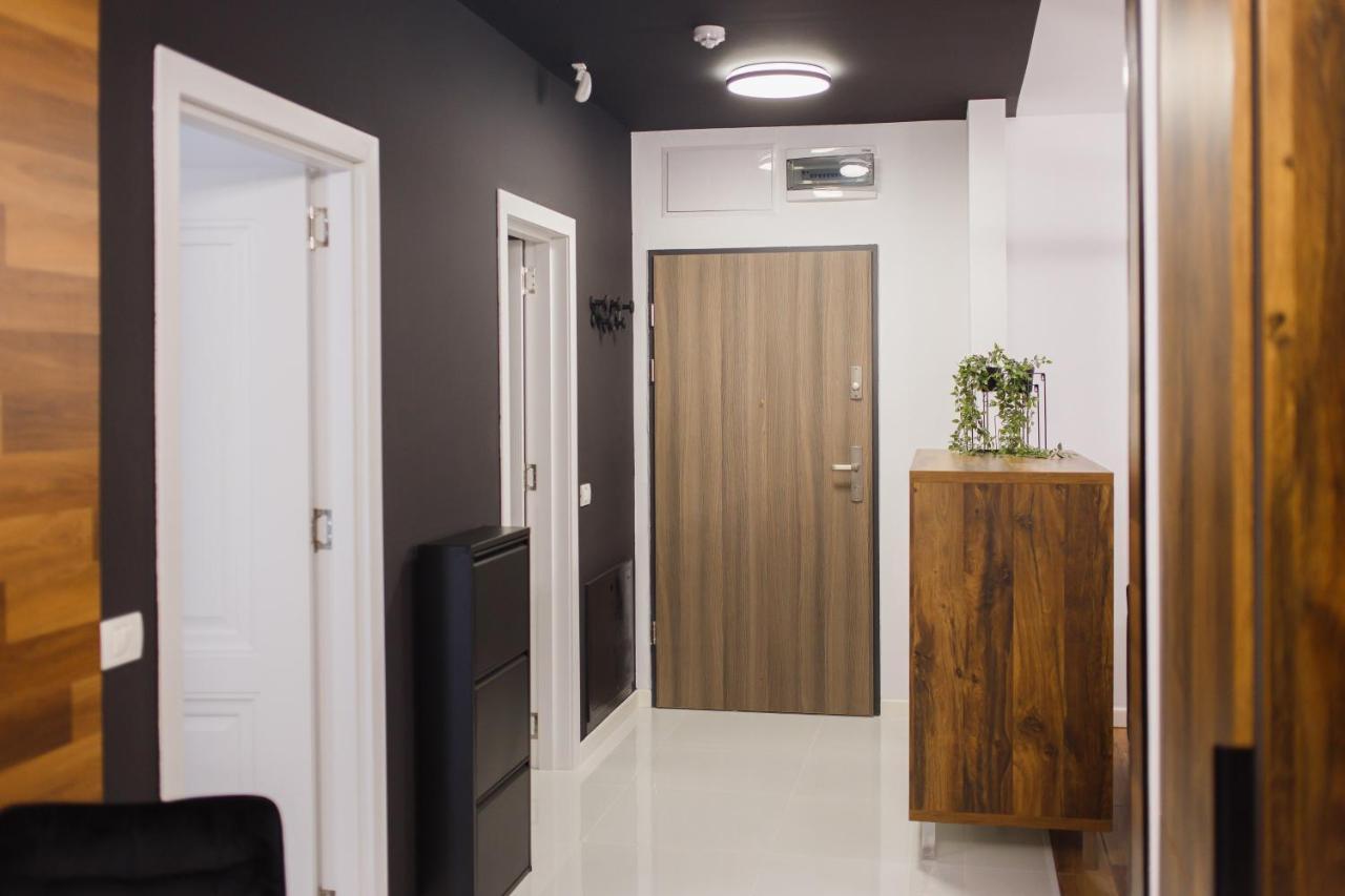 Chocolate Delight At West Residence Oradea Exteriér fotografie