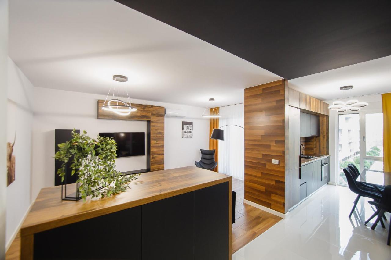 Chocolate Delight At West Residence Oradea Exteriér fotografie